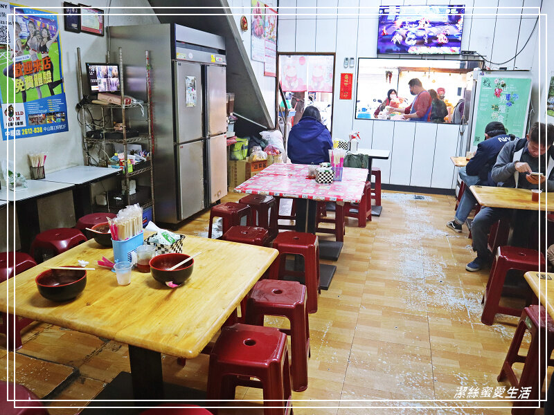 阿金港式滷味-桃園中壢/近火車站~平價滷味來吃一頓粗飽!