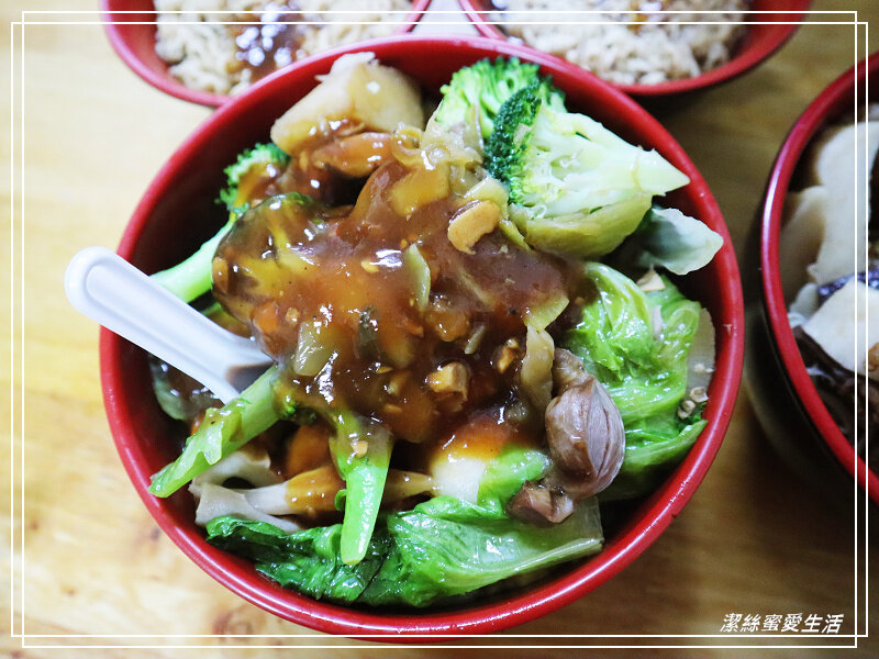 阿金港式滷味-桃園中壢/近火車站~平價滷味來吃一頓粗飽!