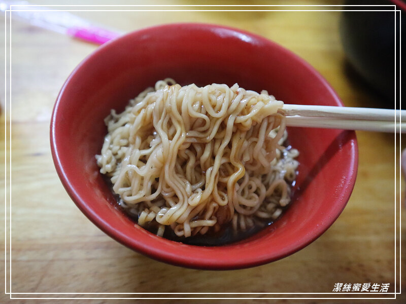 阿金港式滷味-桃園中壢/近火車站~平價滷味來吃一頓粗飽!