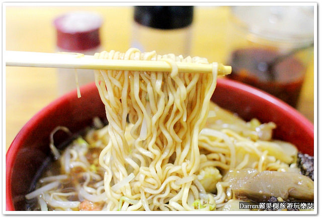 『桃園市中壢區』阿金滷味港式滷味★中壢車站商圈深受學生族群喜愛的平價滷味攤/近中壢火車站美食小吃