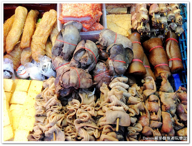 『桃園市中壢區』阿金滷味港式滷味★中壢車站商圈深受學生族群喜愛的平價滷味攤/近中壢火車站美食小吃