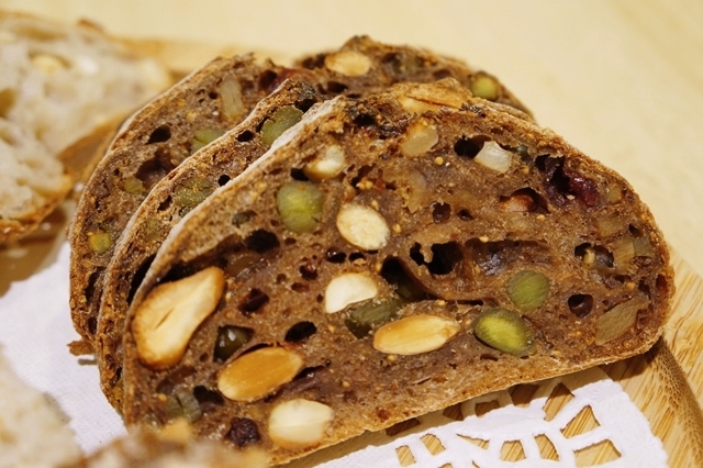 【台北松山區】味覺的感動麵包坊 Émotions De goût。日本天然酵母麵包大師解密 “世界不存在的麵包”