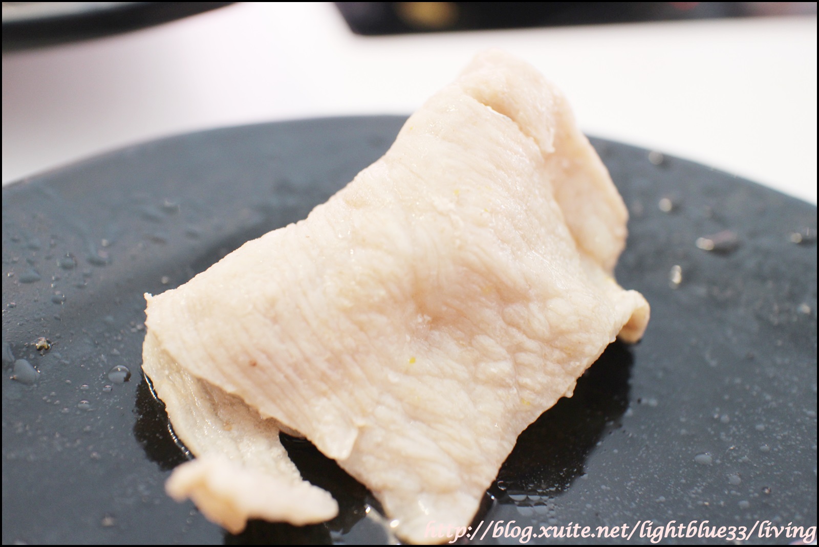 [ 大安站美食 ] 夠夠肉火鍋～牛排等級的高品質肉品搭香炒石頭火鍋，比臉大的和牛好肉吃個夠
