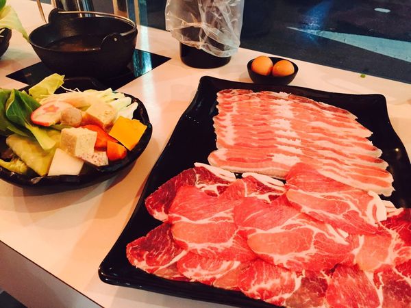 捷運大安站 ✿ 夠夠肉 ✿ 讓人一次滿足肉慾與咖啡廳癮 ! Nice To Meat You ~ 認證! ! 夯的有理 ! !