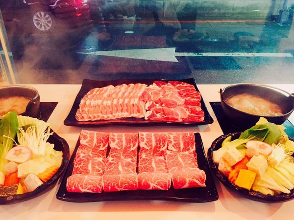 捷運大安站 ✿ 夠夠肉 ✿ 讓人一次滿足肉慾與咖啡廳癮 ! Nice To Meat You ~ 認證! ! 夯的有理 ! !