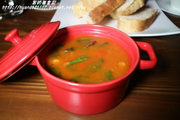 JK studio 新義法料理：【台北信義區】市政府義法料理 『JK Studio新義法料理』商業午餐/餐酒館~