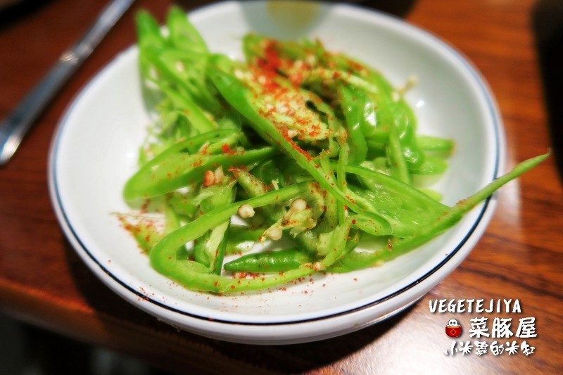 【捷運南京復興站】VEGETEJIYA菜豚屋(八德店)~中秋烤肉吃生菜包肉，健康又美味~