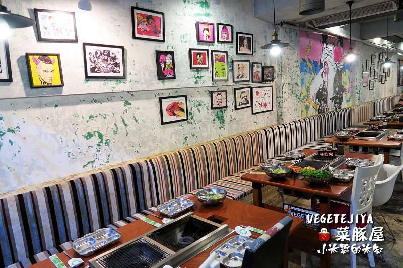 【捷運南京復興站】VEGETEJIYA菜豚屋(八德店)~中秋烤肉吃生菜包肉，健康又美味~