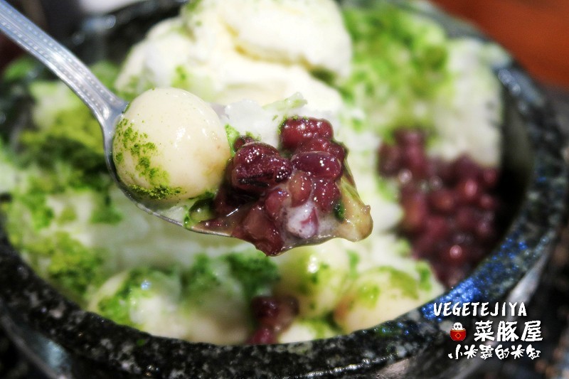 【捷運南京復興站】VEGETEJIYA菜豚屋(八德店)~中秋烤肉吃生菜包肉，健康又美味~