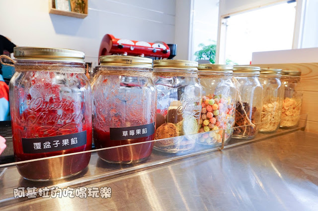 台中市｜美食｜亞尼克台中旗艦店