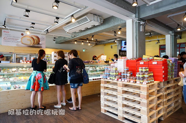 台中市｜美食｜亞尼克台中旗艦店