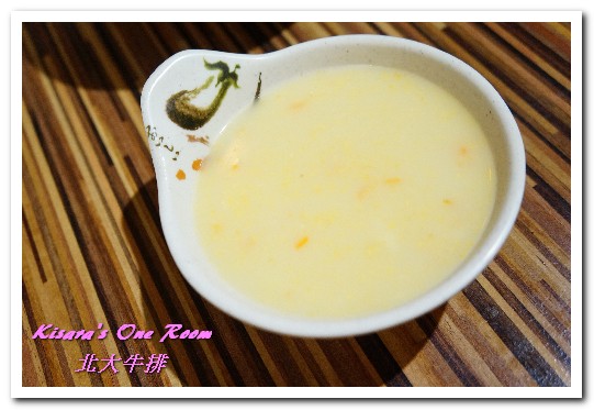 北大牛排:士林夜市排餐.菜色多元,最適帶外國朋友來用餐的中繼站──北大牛排