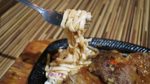 北大牛排：【台北美食】士林夜市平價牛排@捷運劍潭站/士林站