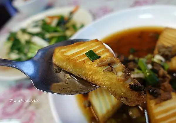 宜蘭大同鄉【山舍餐廳】鹿場路在地茶風味，合菜美味超值，現撈活