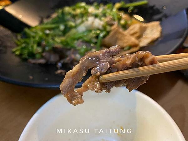 來點感性滷味2022菜單 台東美食 2022美食推薦 台東市消夜推薦 台東宵夜 內用宵夜餐廳