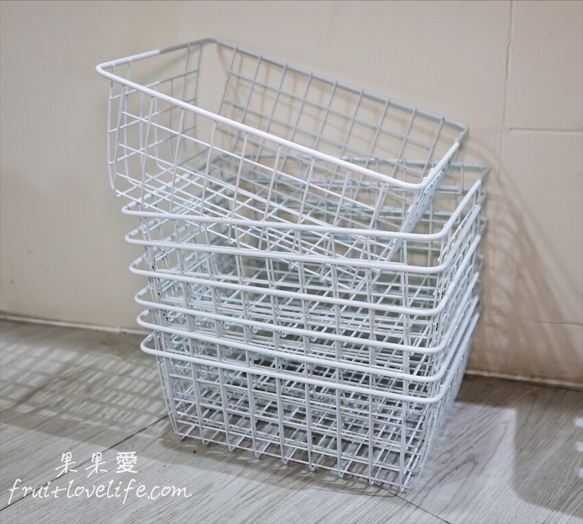 成美手工冰淇淋⟩台中東區寵物友善冰淇淋店,老店搖身成為文青風格手工冰淇淋店,有榴槤、高梁、荔枝……等特殊口味的冰淇淋可選擇 @果果愛Fruitlove 成美手工冰淇淋⟩台中東區寵物友善冰淇淋店,老店搖身成為文青風格手工冰淇淋店,有榴槤、高梁、荔枝……等特殊口味的冰淇淋可選擇 @果果愛Fruitlove