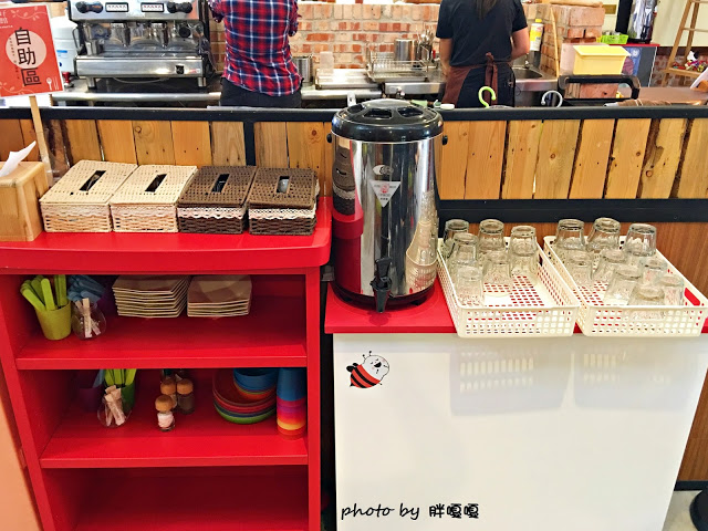 【台中 沙鹿】好好小館 ⤱ 好好聚落●最近竄紅的貨櫃屋拍照聖地，有得吃、有得拍、有得逛，安排半日遊非常合適，休假不想跑太遠的最佳選擇~