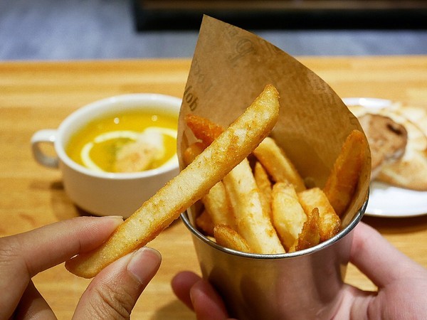 Five & Fantast 賽特廚房:Five & Fantast 賽特廚房-台北大安站複合式餐廳 位師大附中對面 餐點選擇性高且品質好 鹹食甜點都讓人喜歡