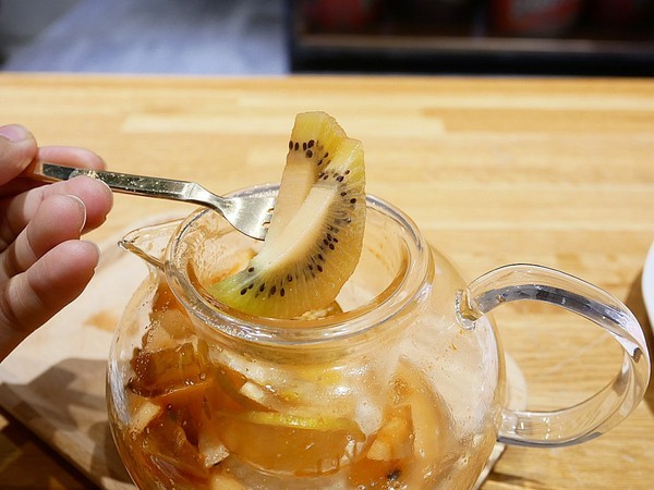 Five & Fantast 賽特廚房:Five & Fantast 賽特廚房-台北大安站複合式餐廳 位師大附中對面 餐點選擇性高且品質好 鹹食甜點都讓人喜歡