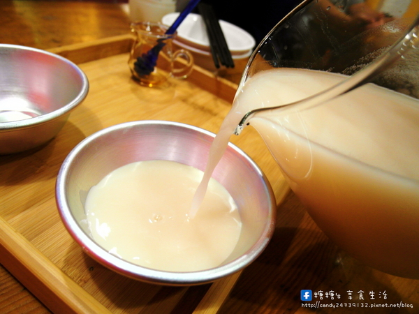 朴大哥的韓式炸雞PUDAGE(一中直營店):〖台中│美食〗朴大哥的韓式炸雞 ❤ 號外號外!!現在一中商圈也吃的到超人氣美食朴大哥的韓式炸雞囉!!還有新品柚香炸雞,糖糖一吃就愛上!!激推!!