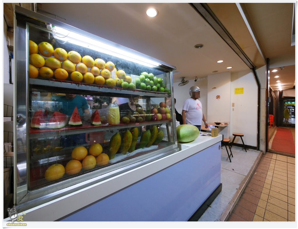 P1100110.JPG P1100110.JPG