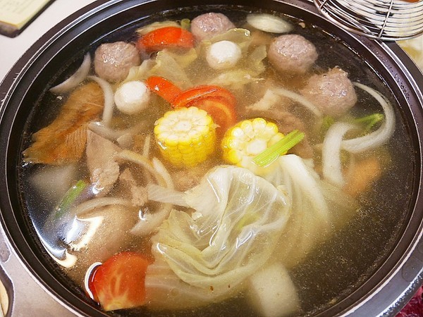 天才現宰牛肉爐(原:天才現宰牛肉鍋):天才現宰牛肉爐-台南永康牛肉火鍋 主打每日現宰溫體牛和爆漿牛肉丸 牛肉控一次吃得過癮