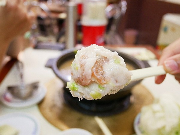 天才現宰牛肉爐(原:天才現宰牛肉鍋):天才現宰牛肉爐-台南永康牛肉火鍋 主打每日現宰溫體牛和爆漿牛肉丸 牛肉控一次吃得過癮