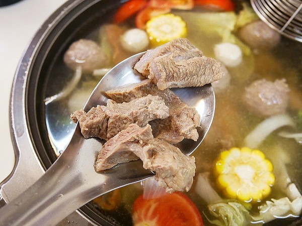 天才現宰牛肉爐(原:天才現宰牛肉鍋):天才現宰牛肉爐-台南永康牛肉火鍋 主打每日現宰溫體牛和爆漿牛肉丸 牛肉控一次吃得過癮