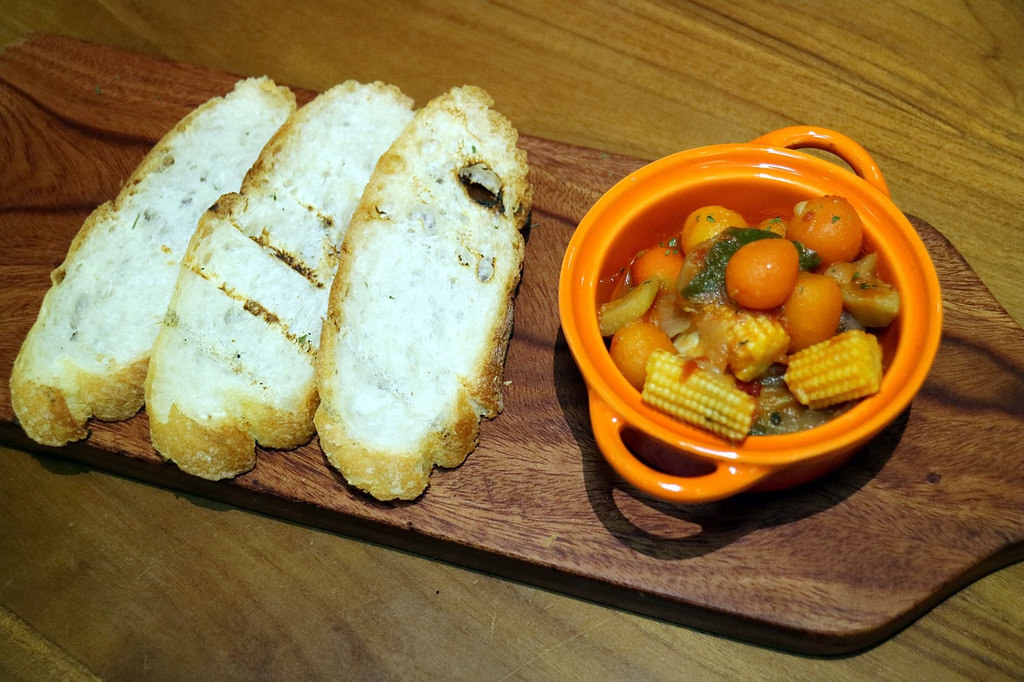 20180110_180110_0048