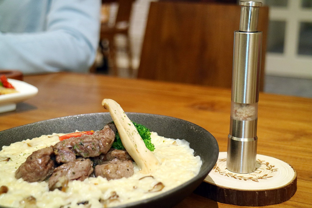 20180110_180110_0068