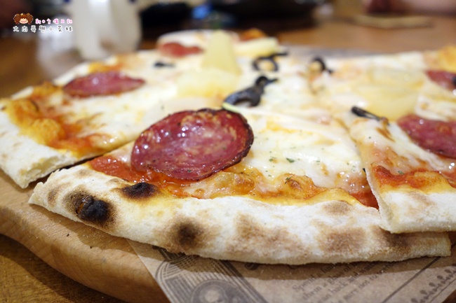 YATS葉子餐廳 pizza (2).JPG