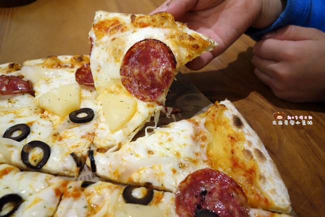 YATS葉子餐廳 pizza (1).JPG