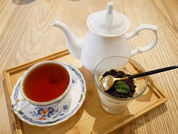 YATS葉子 Stay to eat：YATS葉子 Stay to eat-新竹東區義式餐廳  環境舒適、餐點精緻  雙人分享餐很值得嚐試  約會聚餐都適合