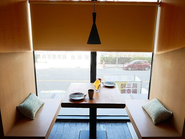 YATS葉子 Stay to eat：YATS葉子 Stay to eat-新竹東區義式餐廳  環境舒適、餐點精緻  雙人分享餐很值得嚐試  約會聚餐都適合