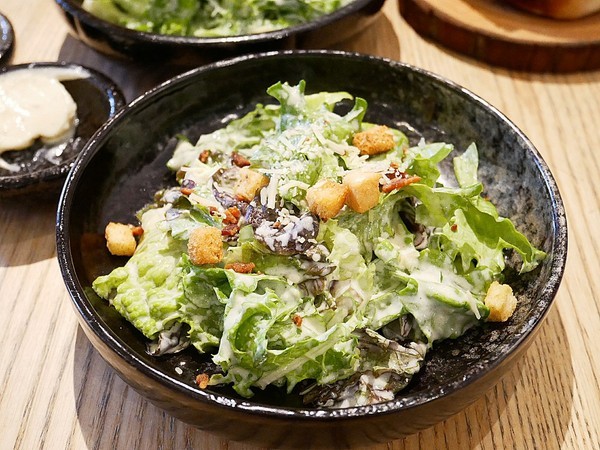 YATS葉子 Stay to eat：YATS葉子 Stay to eat-新竹東區義式餐廳  環境舒適、餐點精緻  雙人分享餐很值得嚐試  約會聚餐都適合