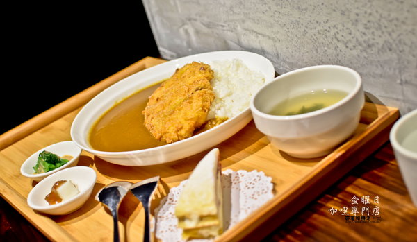 大丸家-手作炸雞甜甜圈：台南 中西區．新天地對面 手作炸雞甜甜圈 大丸家