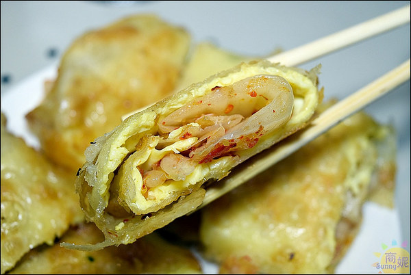 KING juicy漢口店：台中北區國王級美食。KING juicy。食尚玩家報導燒肉咬蛋吐司、脆皮蛋餅、比臉大國王雞排、無毒檸檬蝶豆花手搖飲宵夜時段同時滿足飢餓的靈魂!@sunny吃喝遊樂