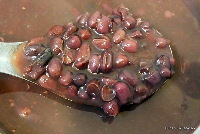 「榮記嘉義傳統豆花」(Red & Green bean soup booth), Taipei, Taiwan, SJKen, Feb 7, 2022.