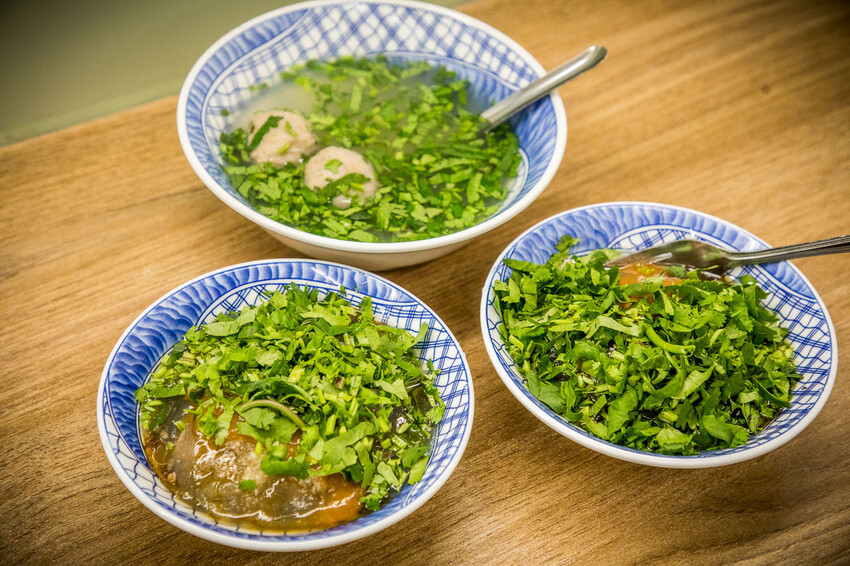 新北三重萬粒肉圓！免衝彰化也能嚐到極品彰化肉圓，皮Ｑ肉大塊香菜隨你加