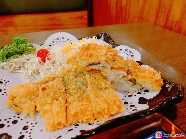 浪漫鰻屋║高雄鼓山║高雄 日式料理║日本料理║捷運凹子底站║捷運紅線║海鮮║壽司║鰻魚 推薦║鰻魚飯║丼飯║生魚片║燒║高雄 美食 推薦