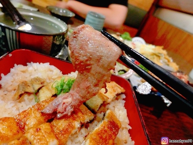 浪漫鰻屋║高雄鼓山║高雄 日式料理║日本料理║捷運凹子底站║捷運紅線║海鮮║壽司║鰻魚 推薦║鰻魚飯║丼飯║生魚片║燒║高雄 美食 推薦