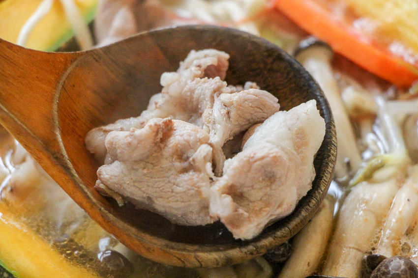 台南中西，餐點有新意，老宅風格讓你處處皆美拍的熨斗目花珈琲 cafe WUDAO。 - 微笑Joe幸運