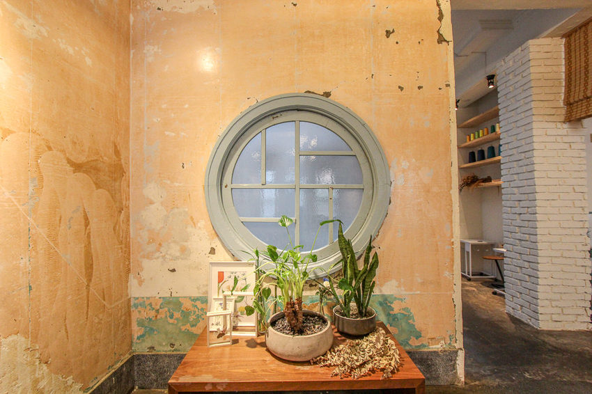 台南中西，餐點有新意，老宅風格讓你處處皆美拍的熨斗目花珈琲 cafe WUDAO。 - 微笑Joe幸運