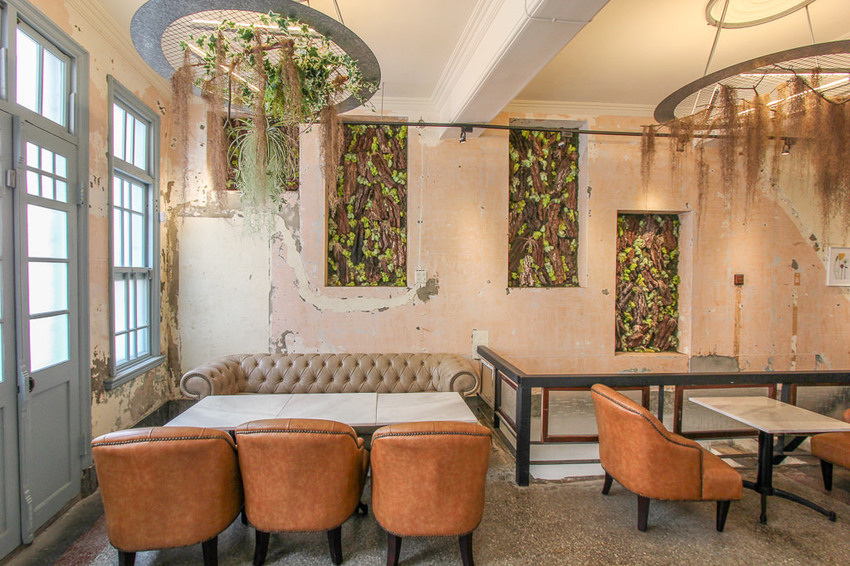 台南中西，餐點有新意，老宅風格讓你處處皆美拍的熨斗目花珈琲 cafe WUDAO。 - 微笑Joe幸運