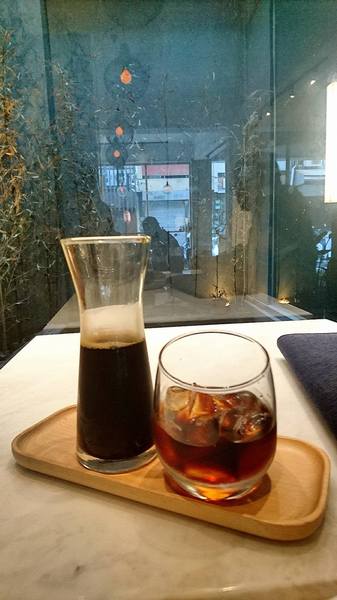 熨斗目花珈琲 cafe WUDAO：台南熨斗目花-鬧中取靜的美味飯糰早餐咖啡