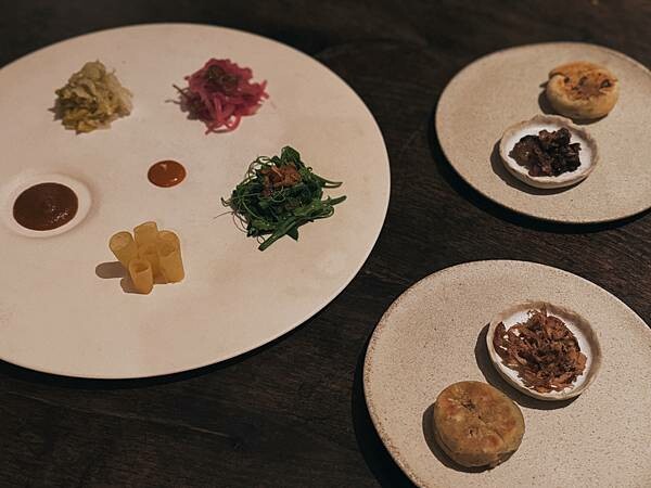 中正區美食-----宛如來到南法小鎮的香色,一場視覺與味覺的雙重滿足