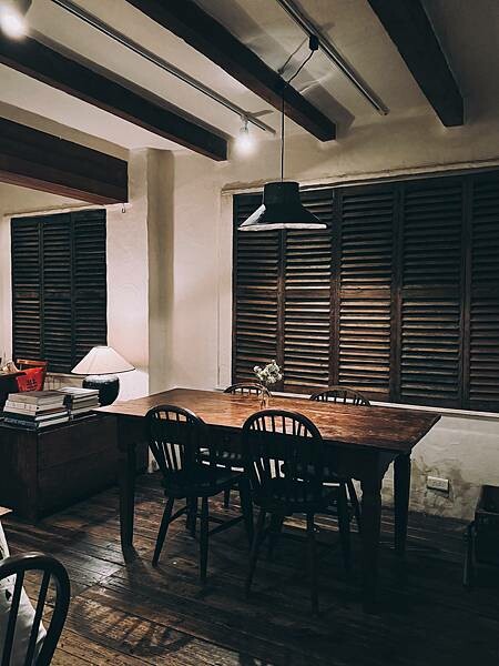 中正區美食-----宛如來到南法小鎮的香色,一場視覺與味覺的雙重滿足