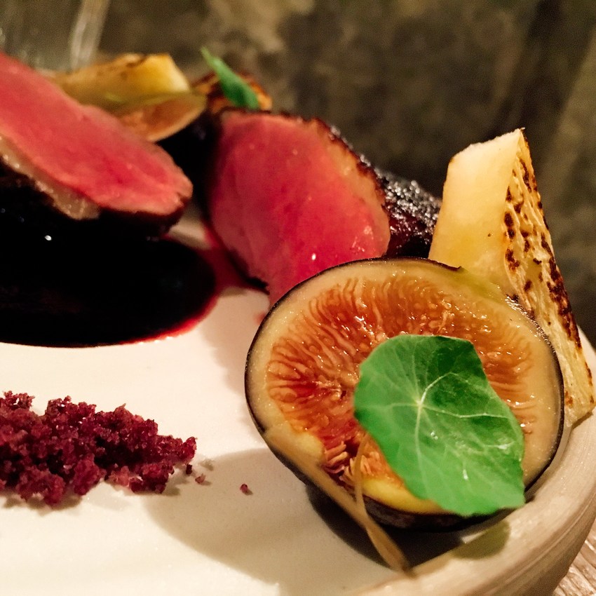 中正區,中正紀念堂,香色 Xiang Se,Xiang Se,湖口街,私宅,私廚,米其林,舒國治,胡天蘭,預約,聖誕,情人節,告白,曖昧,紀念日,生日,食尚玩家,美食節目,五星級,古董,西餐,法式,歐式,早午餐,舒芙蕾,牛排,櫻桃鴨胸,可麗露,董陽孜,包場,聚餐,尾牙,小酌,酒吧,戶外婚禮,庭院,七夕,浪漫,侍酒師,松露,鹽之花,蒋介石記念館,Chiang Kai-shek Memorial Hall,特色料理,分子料理,Special cuisine,國宴,特別料理,특선 요리,사진 인력,장개석 기념관,氣氛,음주,일일 임대료,我不是他媽媽