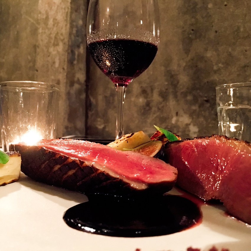 中正區,中正紀念堂,香色 Xiang Se,Xiang Se,湖口街,私宅,私廚,米其林,舒國治,胡天蘭,預約,聖誕,情人節,告白,曖昧,紀念日,生日,食尚玩家,美食節目,五星級,古董,西餐,法式,歐式,早午餐,舒芙蕾,牛排,櫻桃鴨胸,可麗露,董陽孜,包場,聚餐,尾牙,小酌,酒吧,戶外婚禮,庭院,七夕,浪漫,侍酒師,松露,鹽之花,蒋介石記念館,Chiang Kai-shek Memorial Hall,特色料理,分子料理,Special cuisine,國宴,特別料理,특선 요리,사진 인력,장개석 기념관,氣氛,음주,일일 임대료,我不是他媽媽