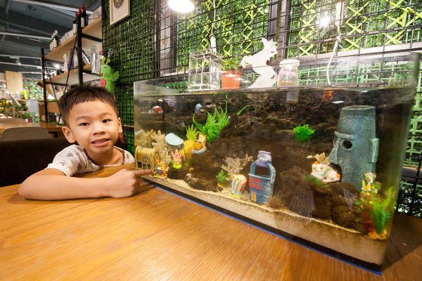 [吃喝]無肉也歡嘗素看看，綠色環保揪齁呷～JOY HOJA。